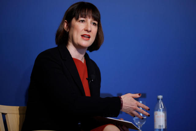 Rachel Reeves tells the City she wants to close gender pay gap if she  becomes first female chancellor