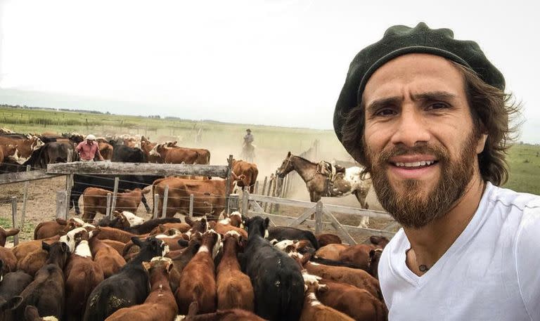 Leo Ponzio en su campo en Las Rosas, Santa Fe