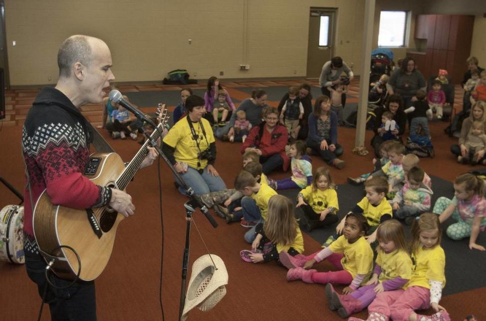 The Midwest Trust Center Kids Jam Series will present Dino O’Dell, aka Kevin Dolan, on Jan. 22 at Johnson County Community College’s Polsky Theatre.