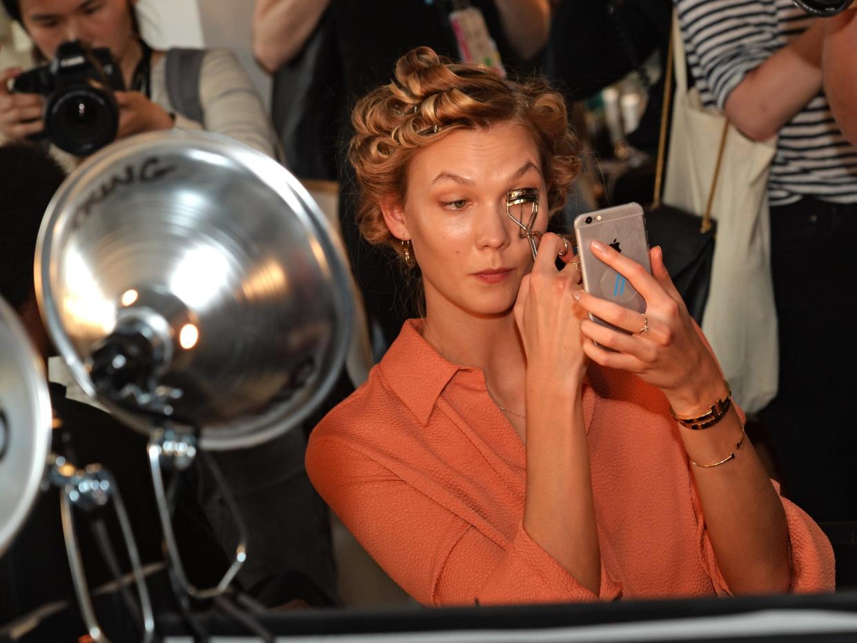 Karlie Kloss NYFW makeup