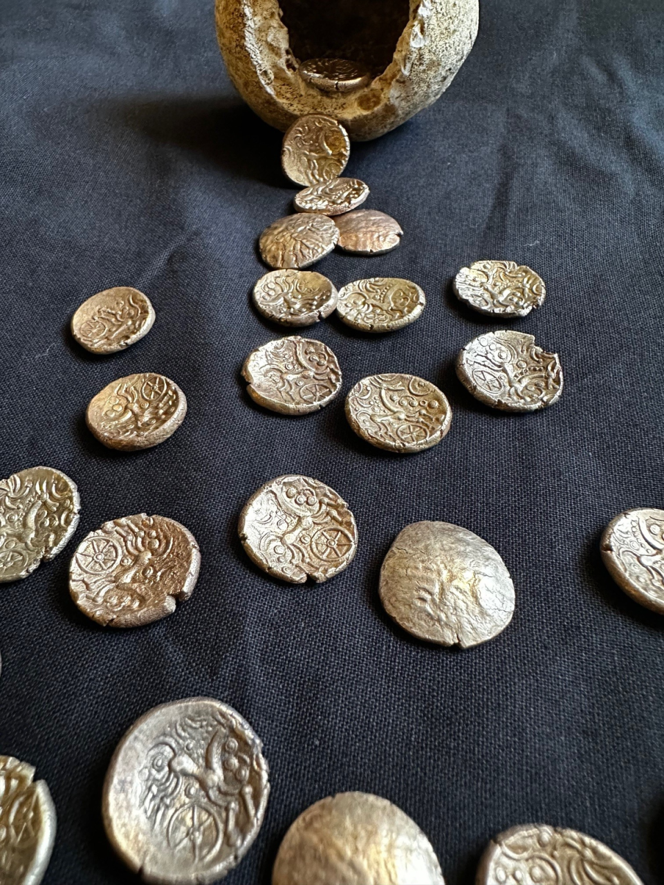 A hoard of Iron Age coins found in Berkshire (British Museum)