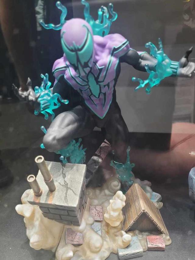 SDCC 2023: Diamond Select Figures, Statues, Busts