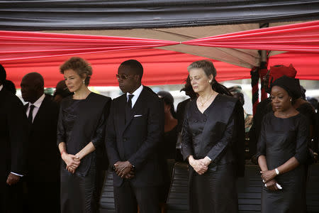 Wife Nane Maria Annan and children of the former United Nations Secretary General Kofi Annan, who died in Switzerland, attend the burial service at the Military Cemetery in Burma Camp in Accra, Ghana September 13, 2018. Reuters/Francis Kokoroko