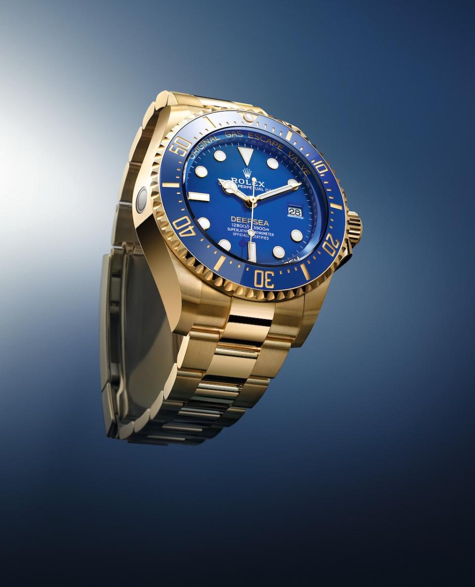 Rolex勞力士2024新錶巡禮：GMT-Master II灰黑雙色、Day-Date玫瑰金、珠光雲朵錶面絕美登場