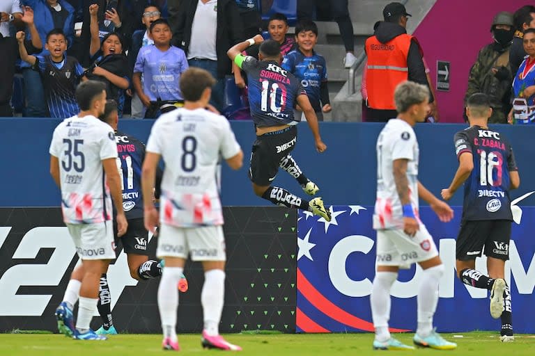Independiente del Valle fue más que San Lorenzo en el duelo de la primera vuelta en Ecuador