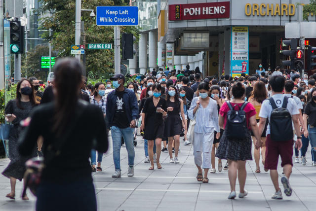 Tampines Mall, Ion Orchard and 313@Somerset visited by infectious Covid-19  patients