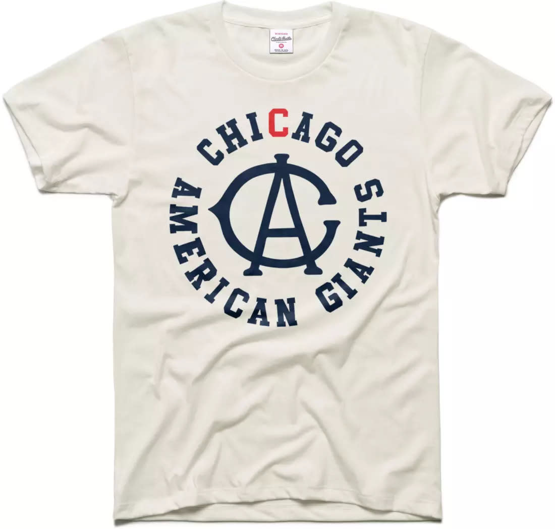White Chicago t-shirt.