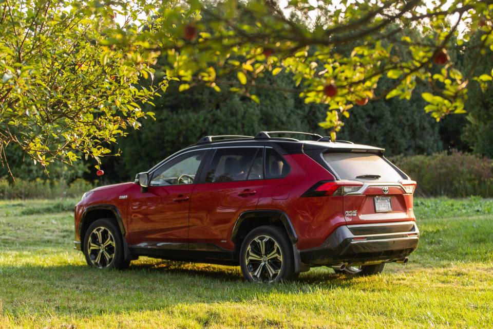 2021 Toyota RAV4 XSE AWD_KL_56