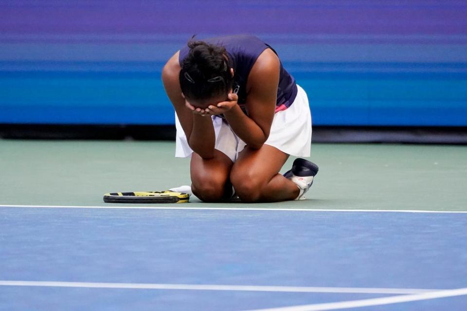 Leylah Fernandez reacts to her quarter-final win over Elina Svitolina (Elise Amendola/AP) (AP)