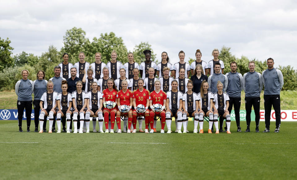 Aus dem 29-köpfigen vorläufigen DFB-Kader mussten noch sechs Spielerinnen weichen. (Bild: REUTERS/Heiko Becker)