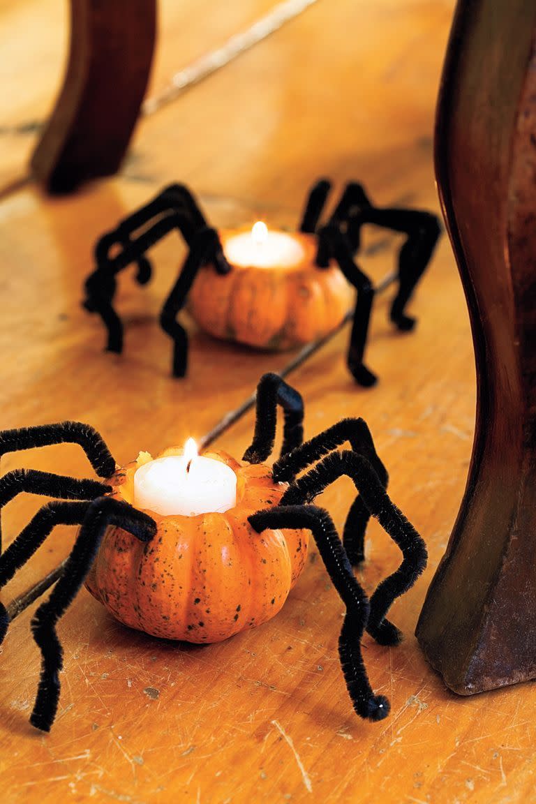 34) Creepy Crawler Candles