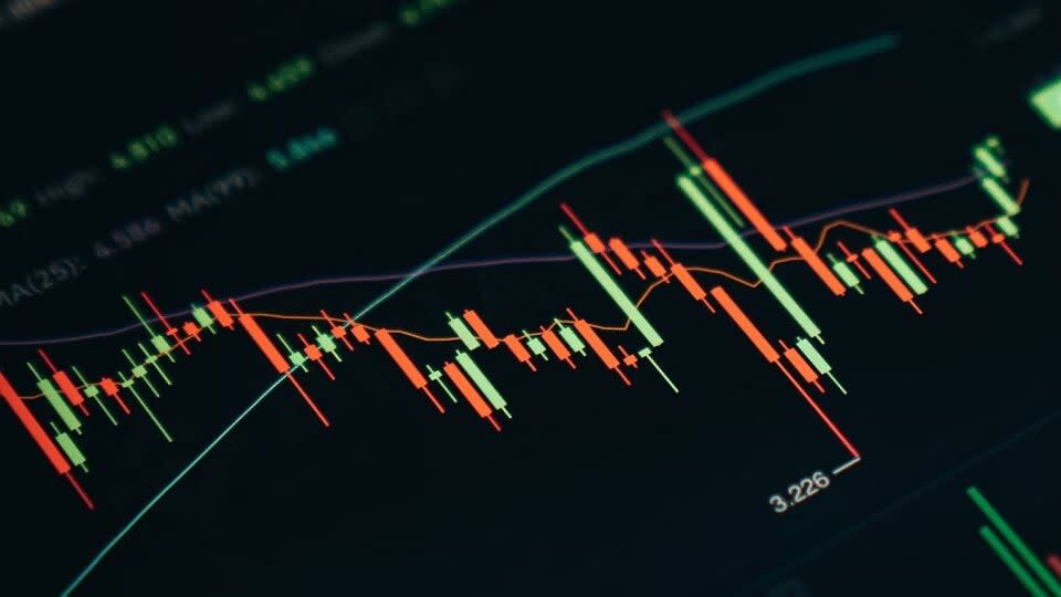 Inestabilidad en los futuros del Ibex 35, que ya espera al BCE y la Fed