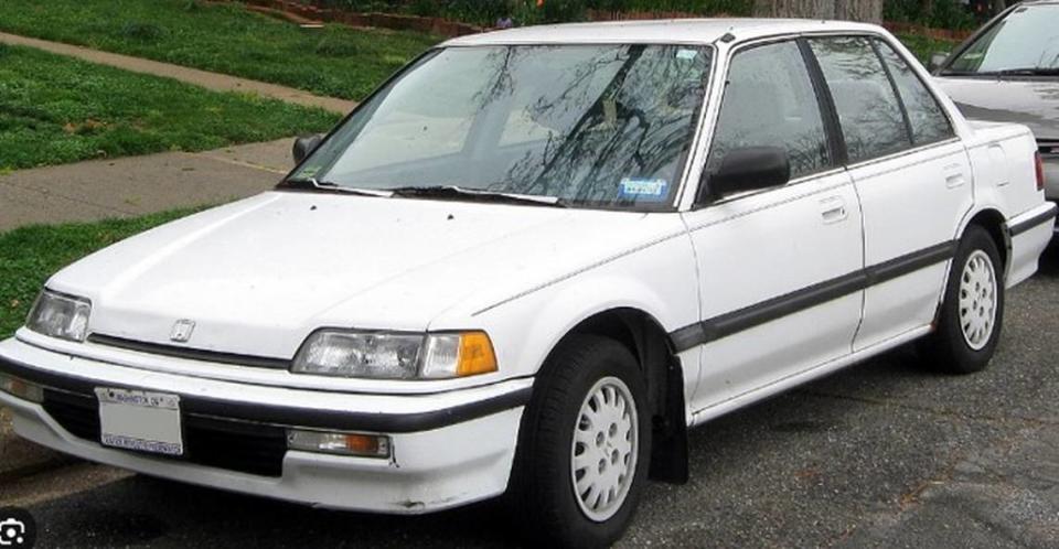 Arreola’s car, a white 1998 similar to this one, also disappeared, according to police. Investigators are asking for help to find it.