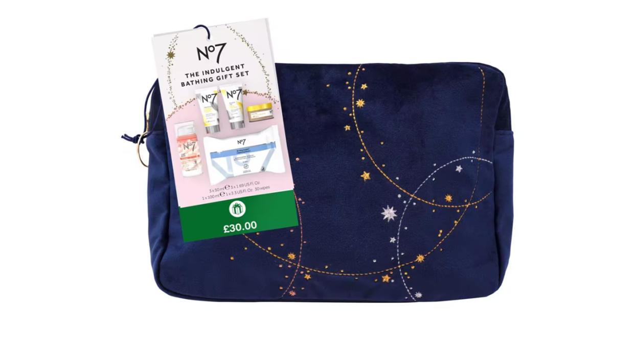 No7 Indulgent Bathing Gift Set 