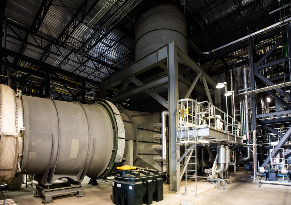 A gas turbine inside the Lansing Board of Water & Light's (BWL) Delta Energy Park located at the Erickson Power Station in Delta Township, Tuesday, Aug. 23, 2022. The new plant replaces BWL's coal-fired Eckert Power Station which went offline in 2020.