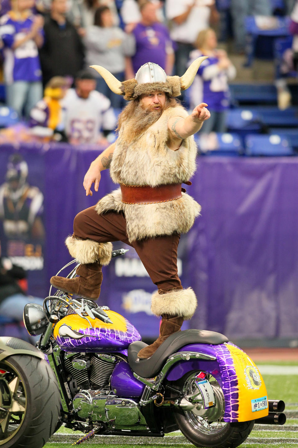 <p>Minnesota Vikings mascot Ragnar gets fans excited before the game against the Oakland Raiders at Mall of America Field on November 21, 2011 in Minneapolis, Minnesota. (Photo by Adam Bettcher /Getty Images) </p>