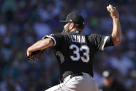 Chicago White Sox starting pitcher Lance Lynn throws against the Seattle Mariners during the first inning of a baseball game, Monday, Sept. 5, 2022, in Seattle. (AP Photo/Ted S. Warren)