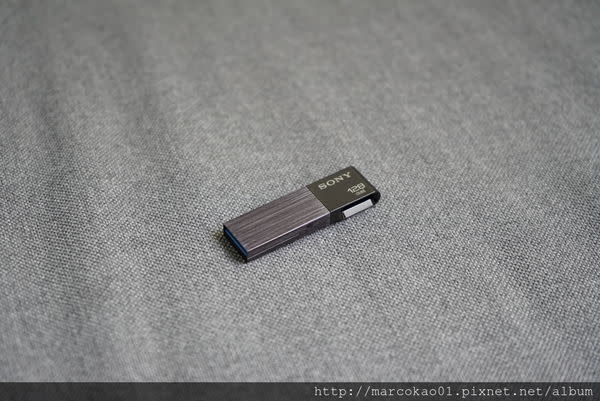 超質感 超輕量 Sony USM-W3 USB3.1 高速隨身碟