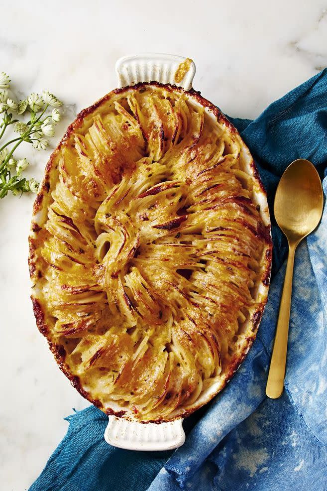 Scalloped Hasselback Potatoes With Cheddar