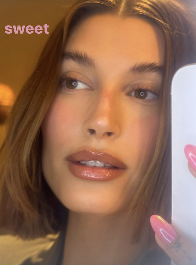 hailey bieber blush nails 