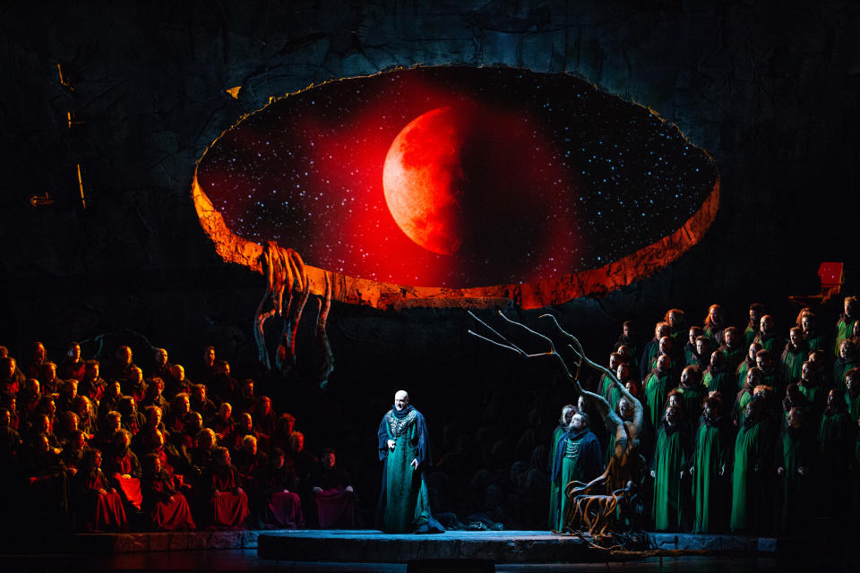 The Met Opera’s “Lohengrin.”