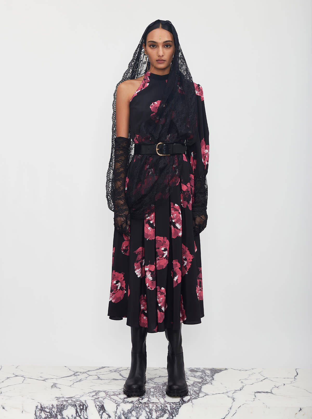 A look from Arias <a href="https://wwd.com/fashion-news/ready-to-wear/marrisa-wilsons-rhythmic-fall-collection-rtw-1235590990/" rel="nofollow noopener" target="_blank" data-ylk="slk:fall;elm:context_link;itc:0;sec:content-canvas" class="link rapid-noclick-resp">fall</a> 2023.