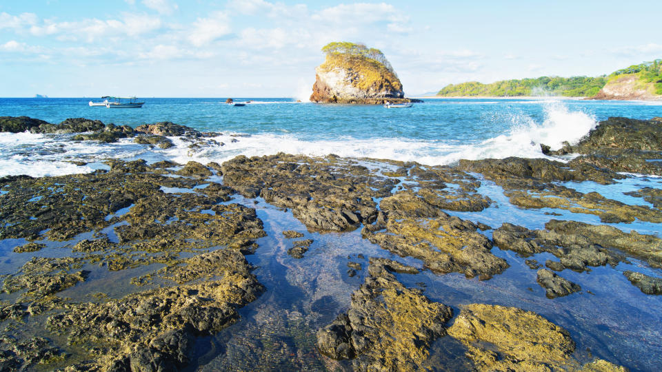 Playa Real, also known as Bahía de los Piratas, is located near the stunning shores of Playa Conchal in Guanacaste, Costa Rica. It is the ideal place for travellers looking for a peaceful and relaxed environment. (Photo: Getty Images)