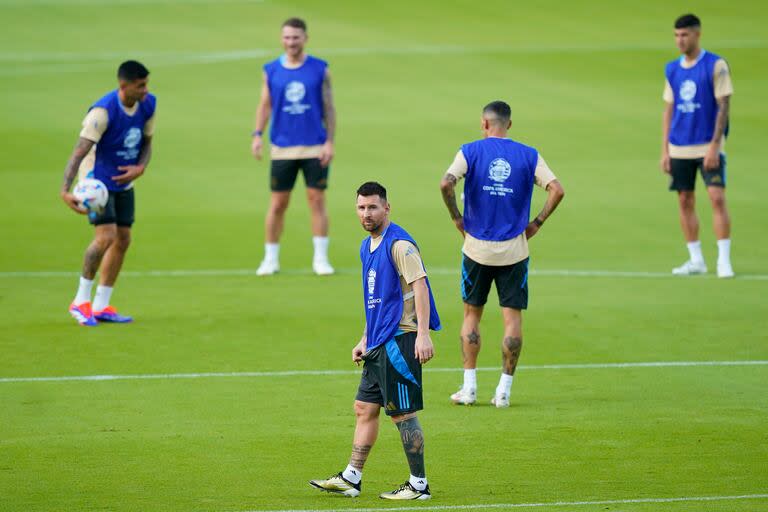 Lionel Messi, en el último entrenamiento de la selección, en Houston