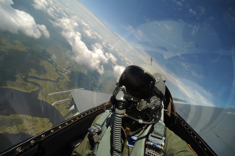 air force cockpit