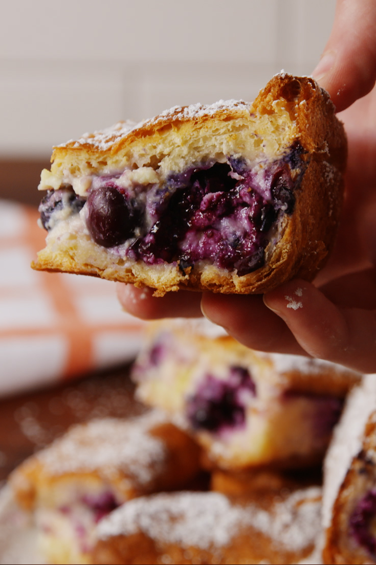 Lemon Blueberry Cheesecake Bars