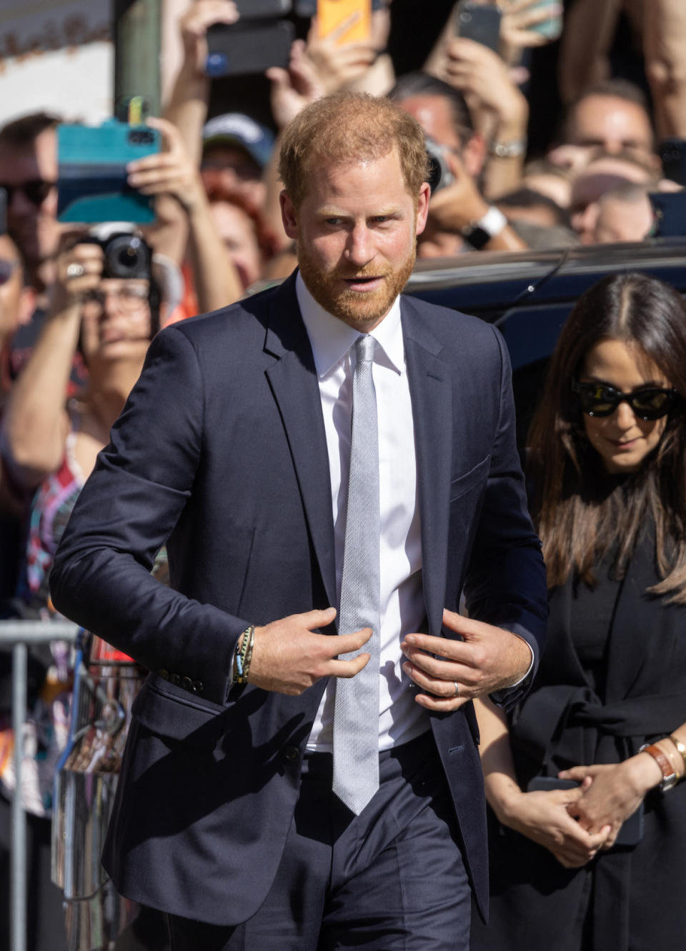 Le prince Harry arrivant en Allemagne