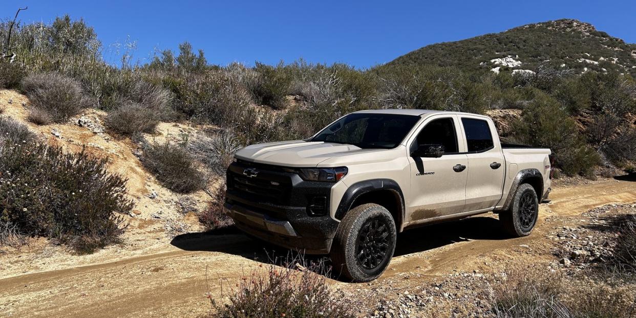 chevy colorado 2023