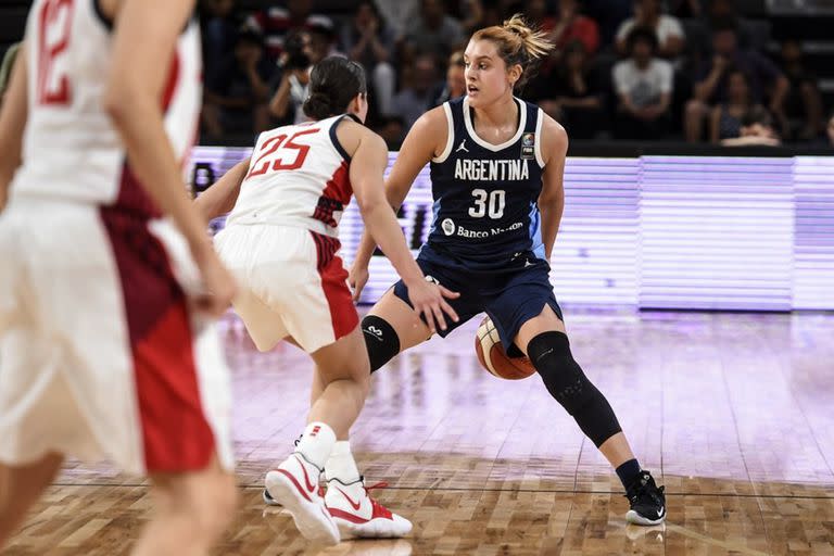 Florencia Chagas, una de las figuras del seleccionado argentino que además jugará en la WNBA