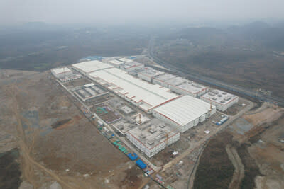 CATL Guizhou‎ New Energy Power and Energy Storage Battery Production and Manufacturing Base under construction. (Source: Guizhou Daily/ Zhang Jian)