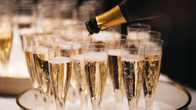 Watch Moët Hennessy Running Out of Champagne, CEO Says - Bloomberg