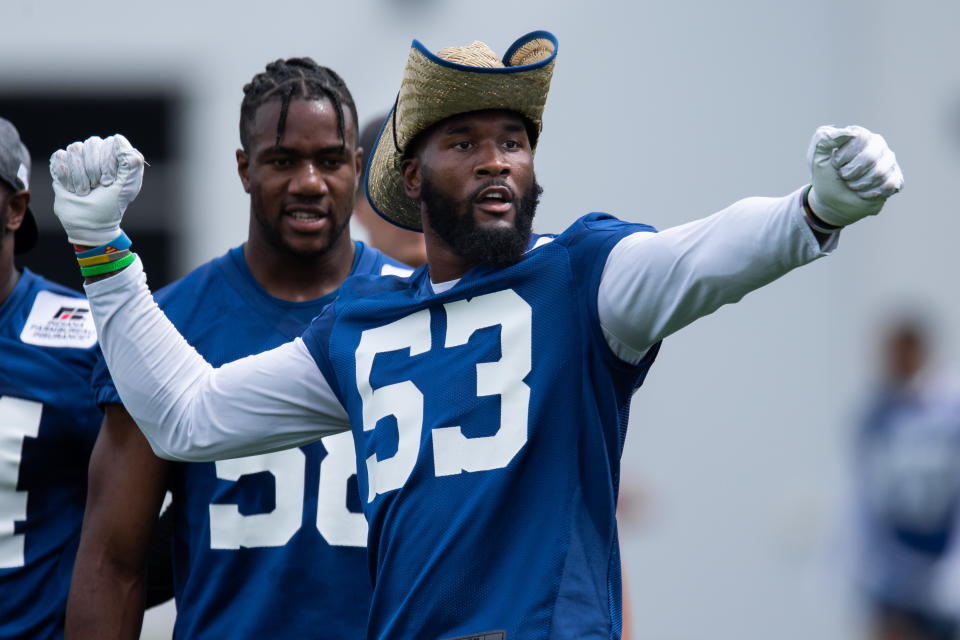 Darius Leonard's is the second big extension for the Colts this offseason. (Zach Bolinger/Icon Sportswire via Getty Images)