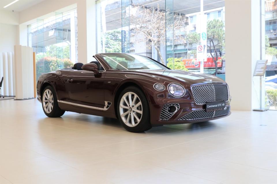 bentley-continental-gt-v8