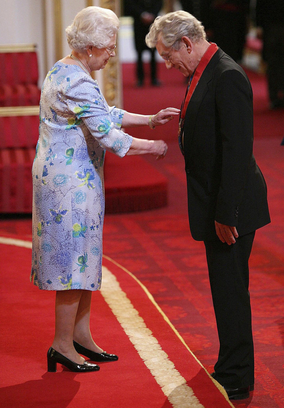 Ian McKellen Receives Companion of Honour Medal