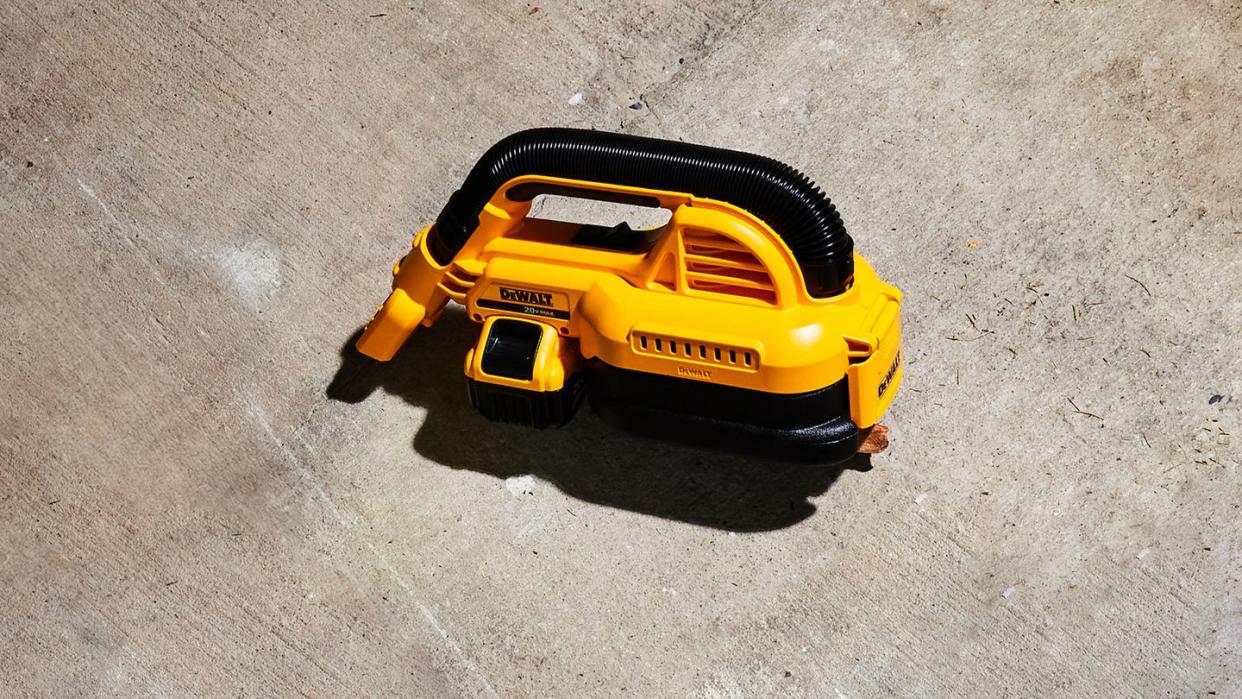 dewalt 20v max handheld vacuum