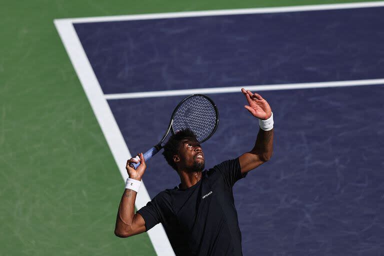 Gaël Monfils tiene al saque como una de sus buenas armas, pero los puntos maravillosos que elabora exigen otras virtudes.