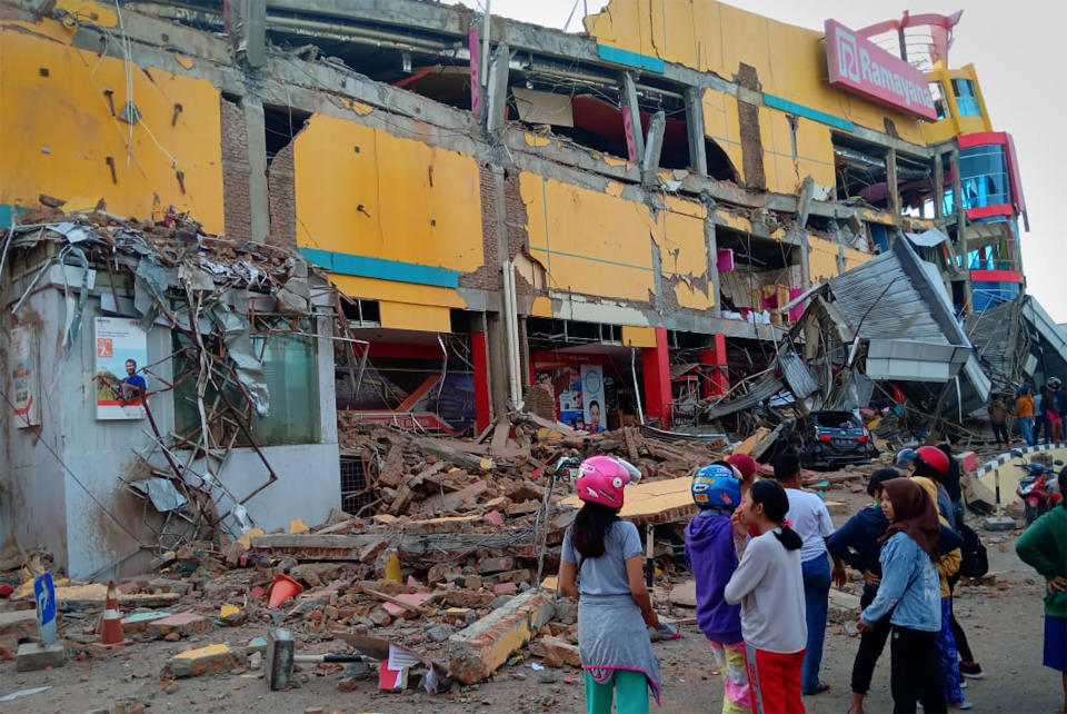 Deadly earthquake and tsunami in Indonesia