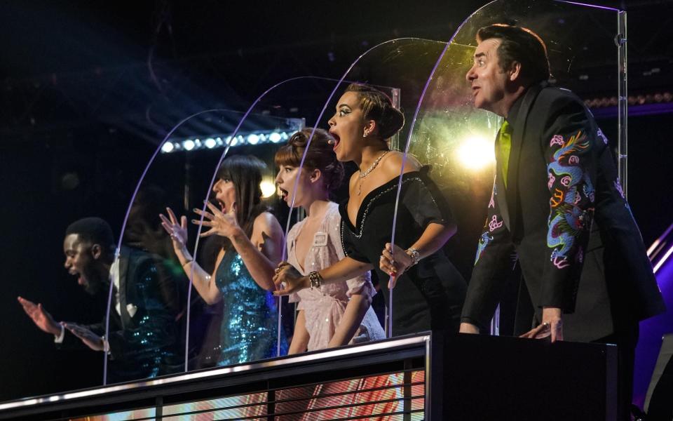 Tonight's judges: Mo Gilligan, Davina McCall, Nicola Roberts, Rita Ora and Jonathan Ross - ITV