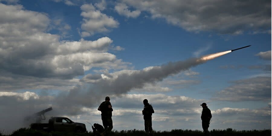 Ukrainian military opens fire with MLRS on Russian positions in the Zaporizhzhia Oblast, May 12, 2023