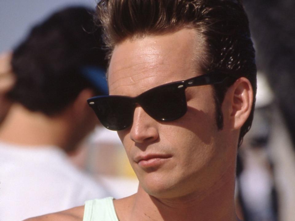 Er galt als Neo-James-Dean und eroberte als Dylan McKay die Herzen der weiblichen Fans im Sturm: Luke Perry wurde mit "Beverly Hills, 90210" ebenfalls über Nacht zum Star. (Bild: Paramount)