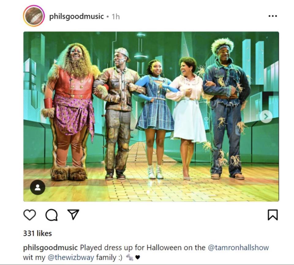 Charlotte’s Phillip Johnson Richardson as Tinman, and fellow castmates from “The Wiz” joined Tamron Hall, fourth from left, on her talk show recently. Richardson recently posted about the visit on Instagram. Instagram screengrab