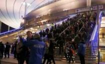 Crowds leave the Stade de France where explosions were reported to have detonated outside the stadium during the France vs German friendly match near Paris, November 13, 2015. REUTERS/Gonazlo Fuentes