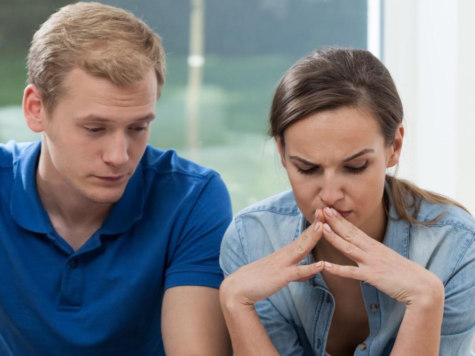 Sorgen bereiten den Deutschen unter anderem der Arbeitsplatz und die finanzielle Vorsorge. (Bild: Photographee.eu/Shutterstock.com)