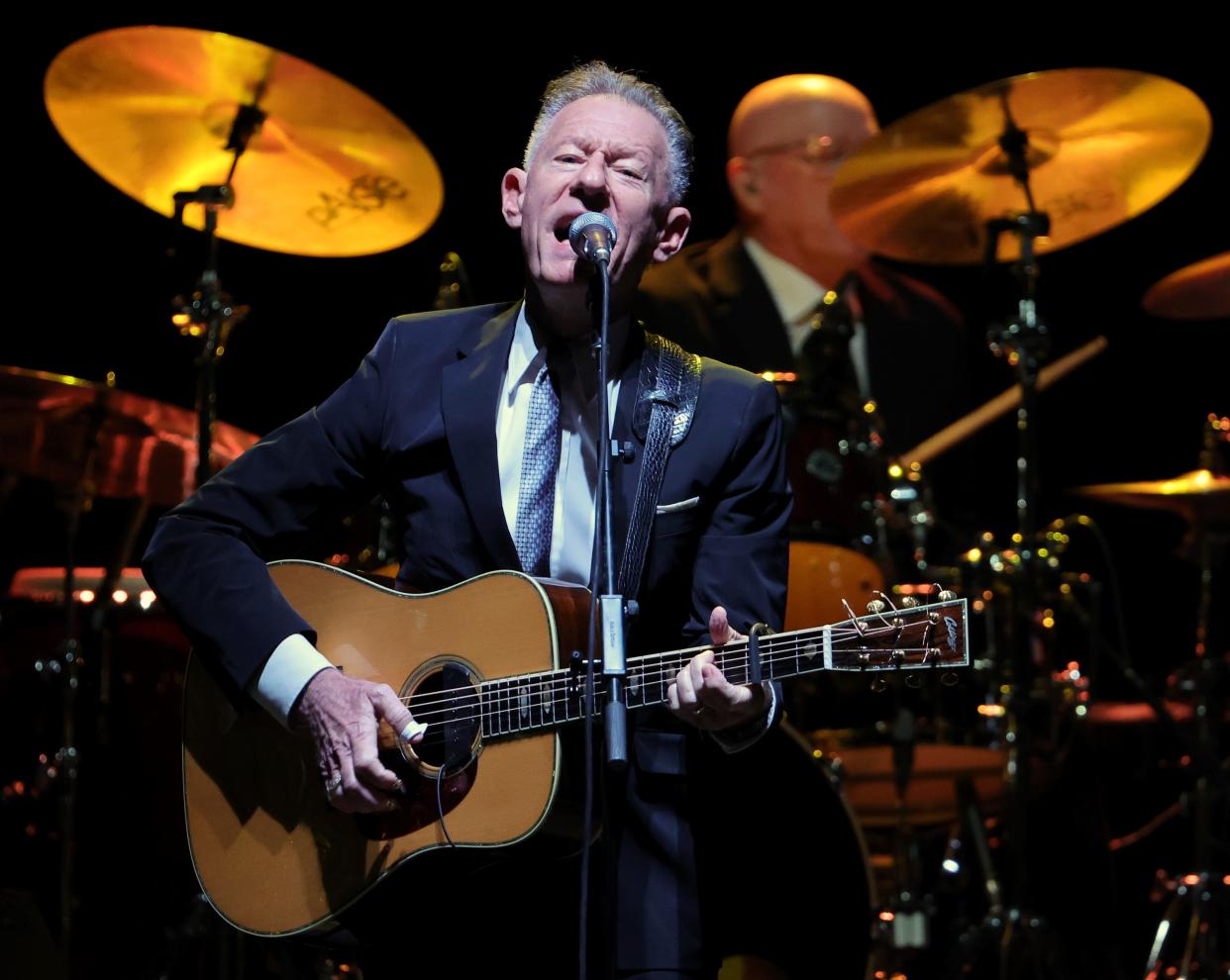 Lyle Lovett and His Large Band will return to the Door County Auditorium on July 20.