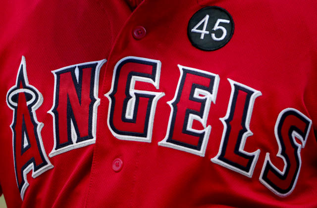 Angels, Loved Ones Remember and Praise Tyler Skaggs at Memorial