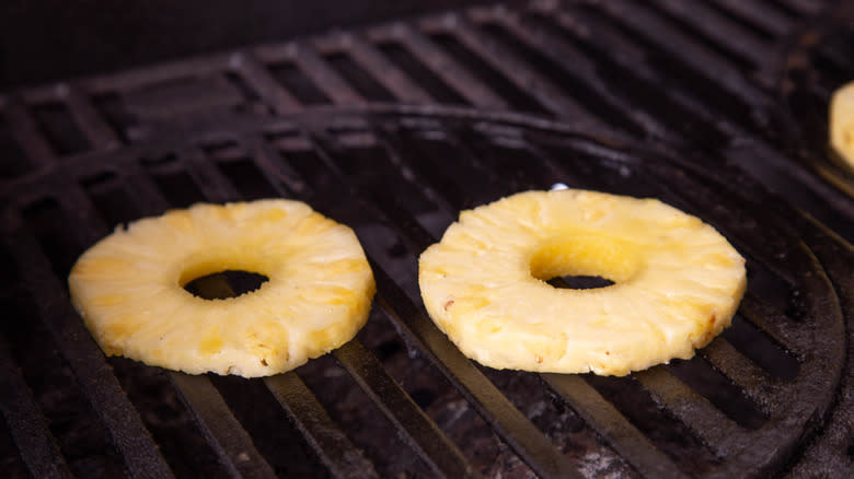 pineapple rings on grill